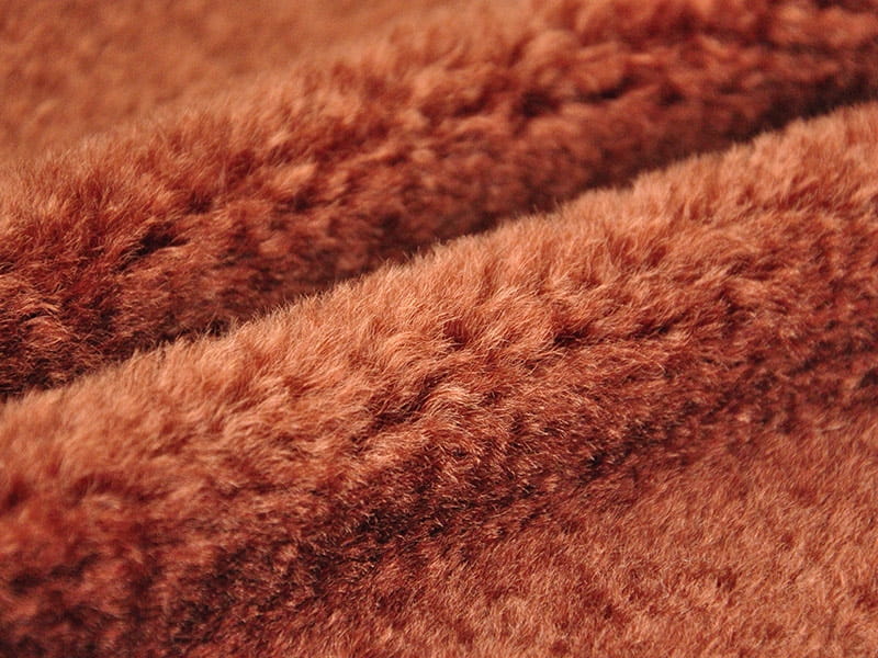 XKT0253- روبي توكا صغير faux fur fabric